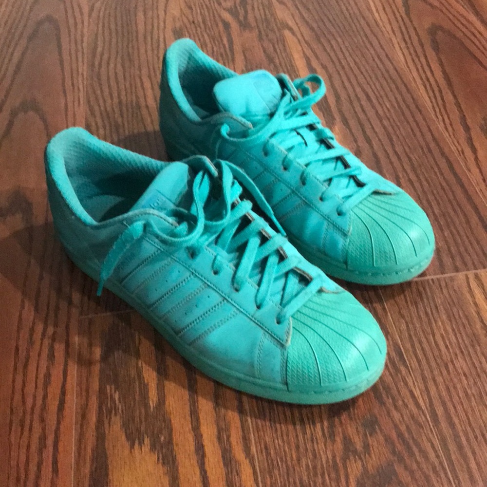 Teal Adidas In Good Condition.